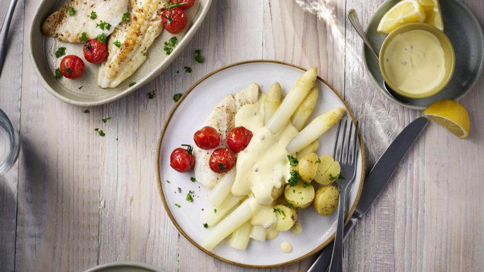 Gebakken scholfilet met MAGGI Aspergesaus