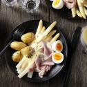 Witte asperges met ham en ei