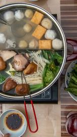 https://www.maggi.nl/sites/default/files/styles/search_result_153_272/public/article_images/hotpot.jpg?itok=jh8MyINh