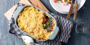 Italiaanse ovenschotel met gehakt, aardappel en roerbakmix